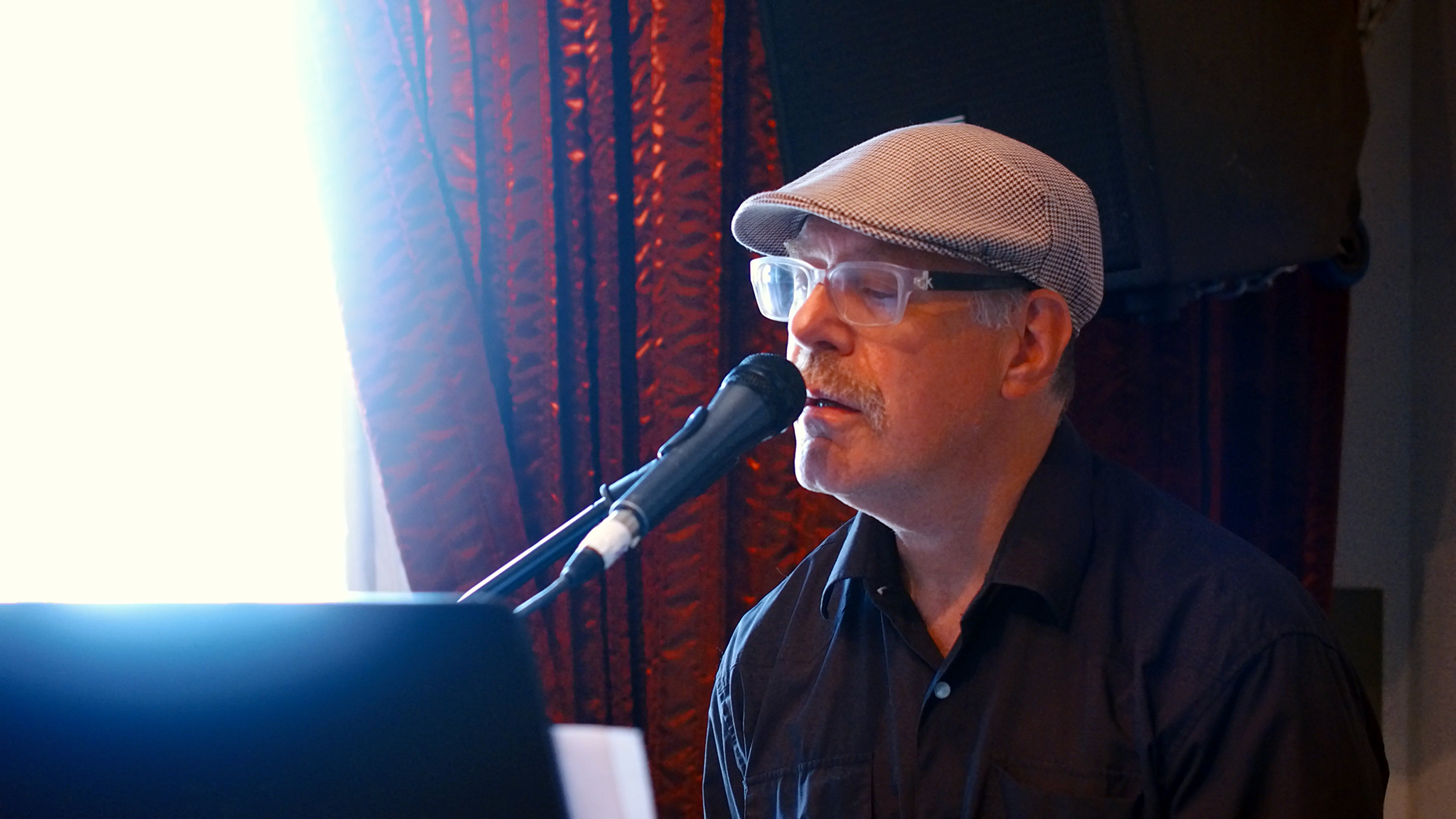 Lee Feldman recording the album keep me around